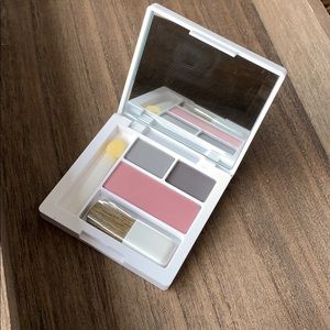 Clinique eyeshadow and blush